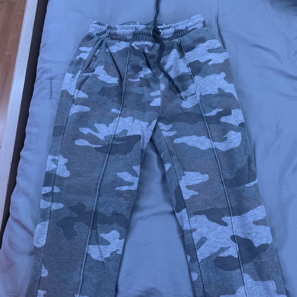 grey camo joggers